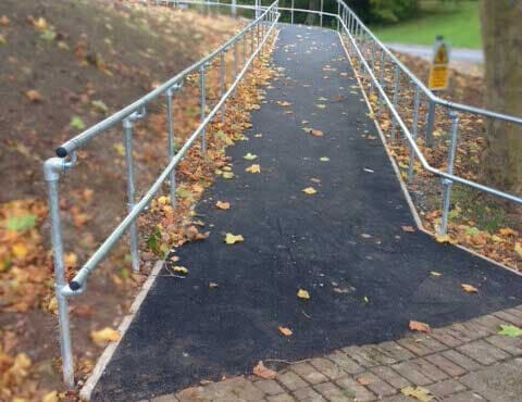 Alvin DDA Handrail System